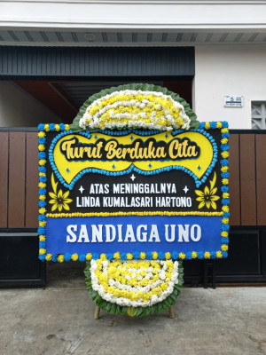 Papan Bunga Duka di Mazino